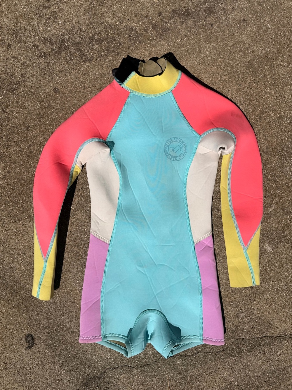 🌺BILLABONG Capsule teen 10 Shorty Wetsuit -Light Blue, Pink & Yellow